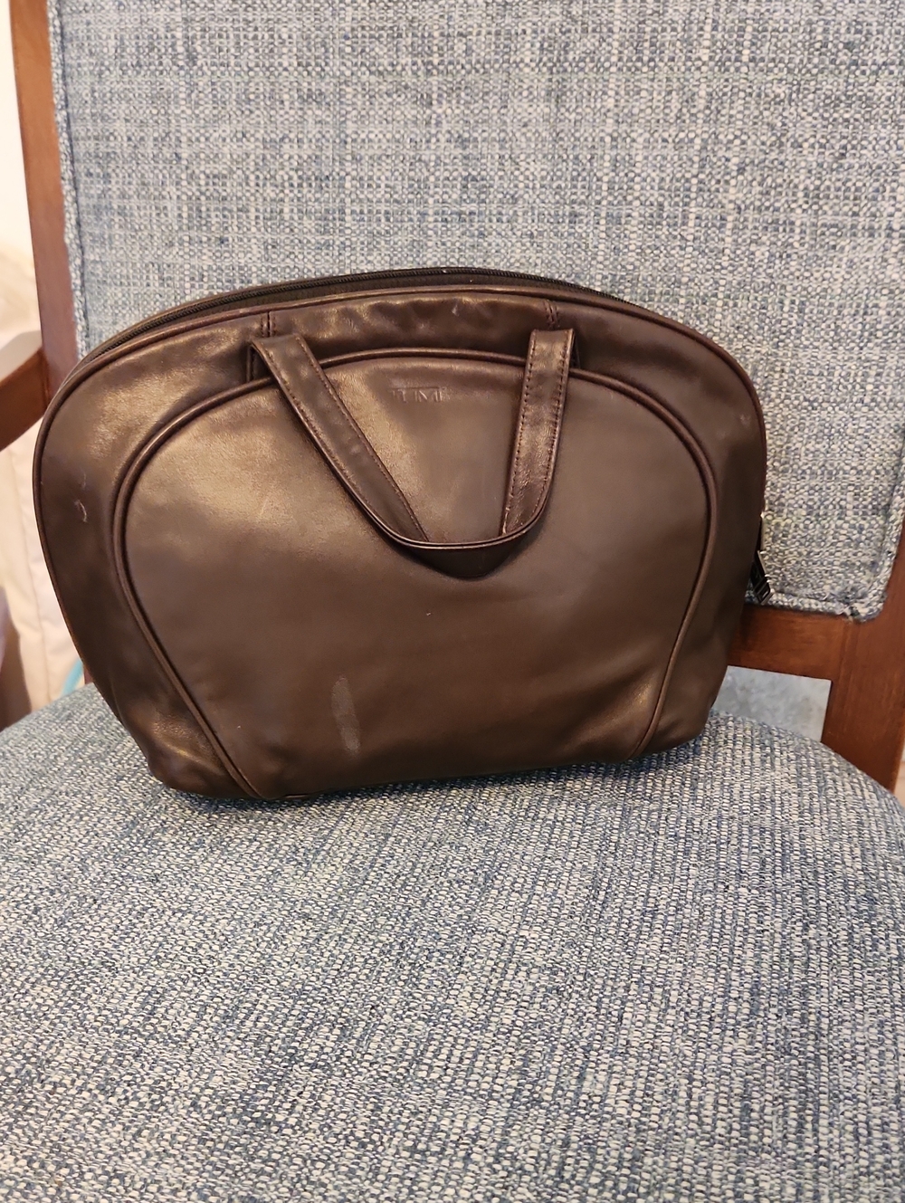 Vintage Tumi Leather Handbag in Dark Brown
